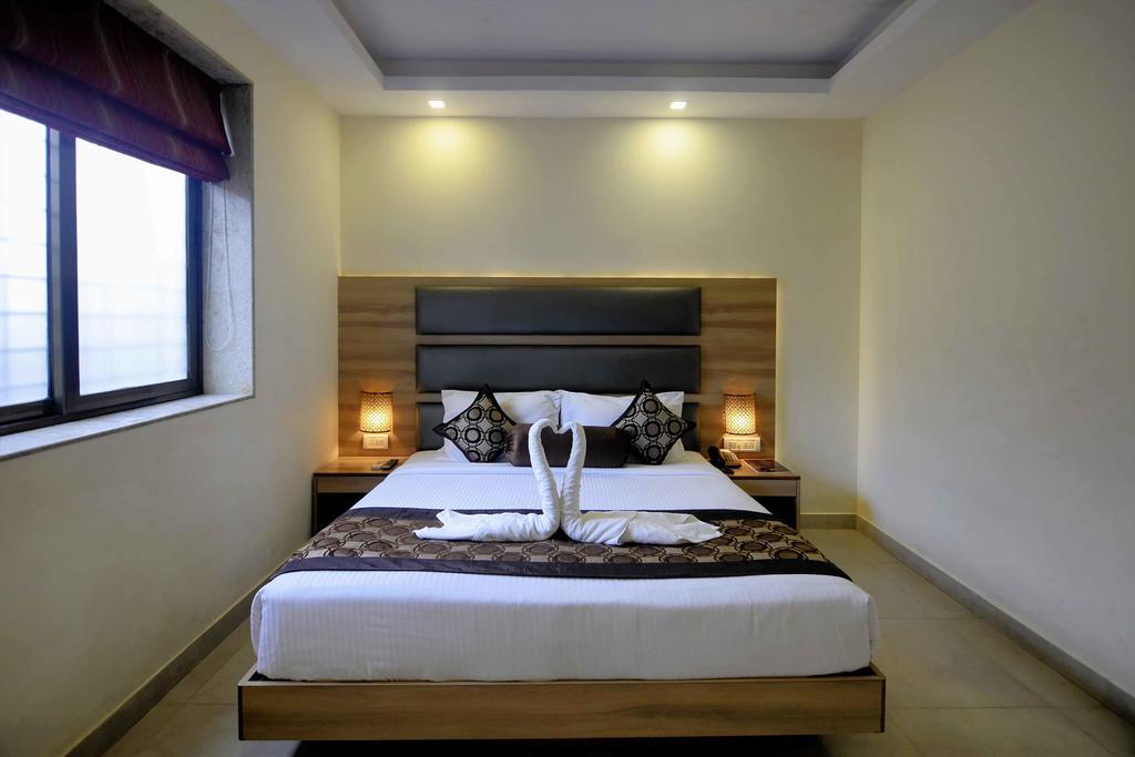 Sunkissed Plaza Hotel Calangute Buitenkant foto