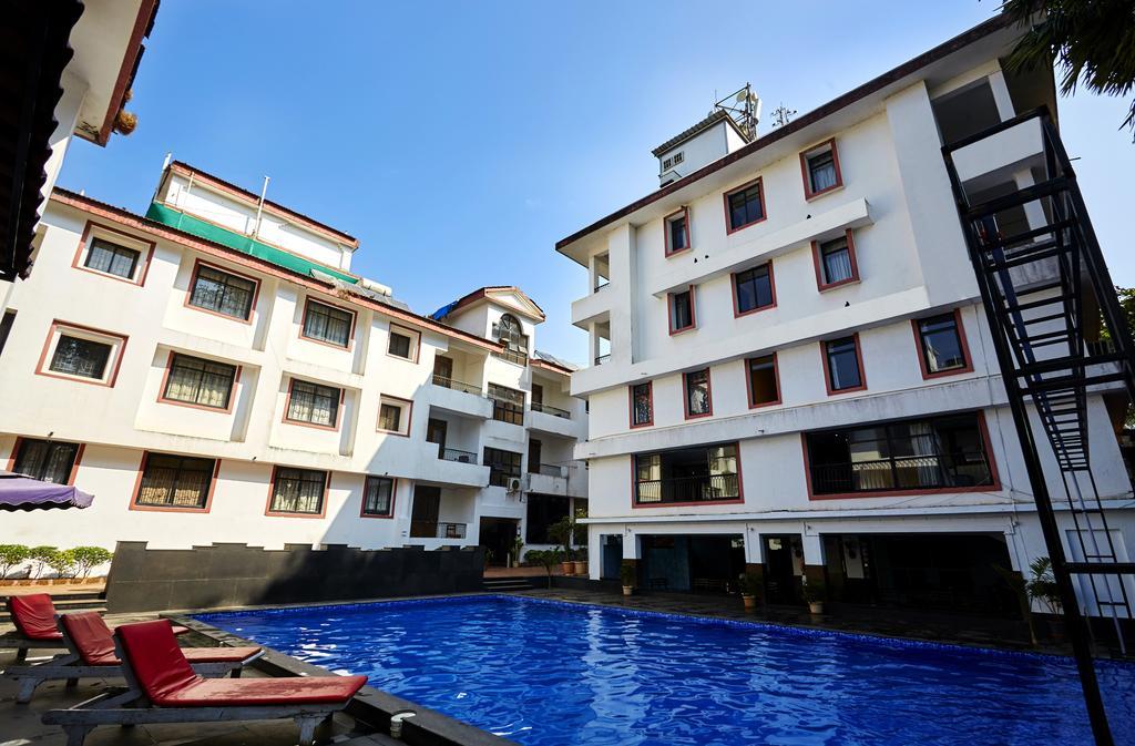 Sunkissed Plaza Hotel Calangute Buitenkant foto