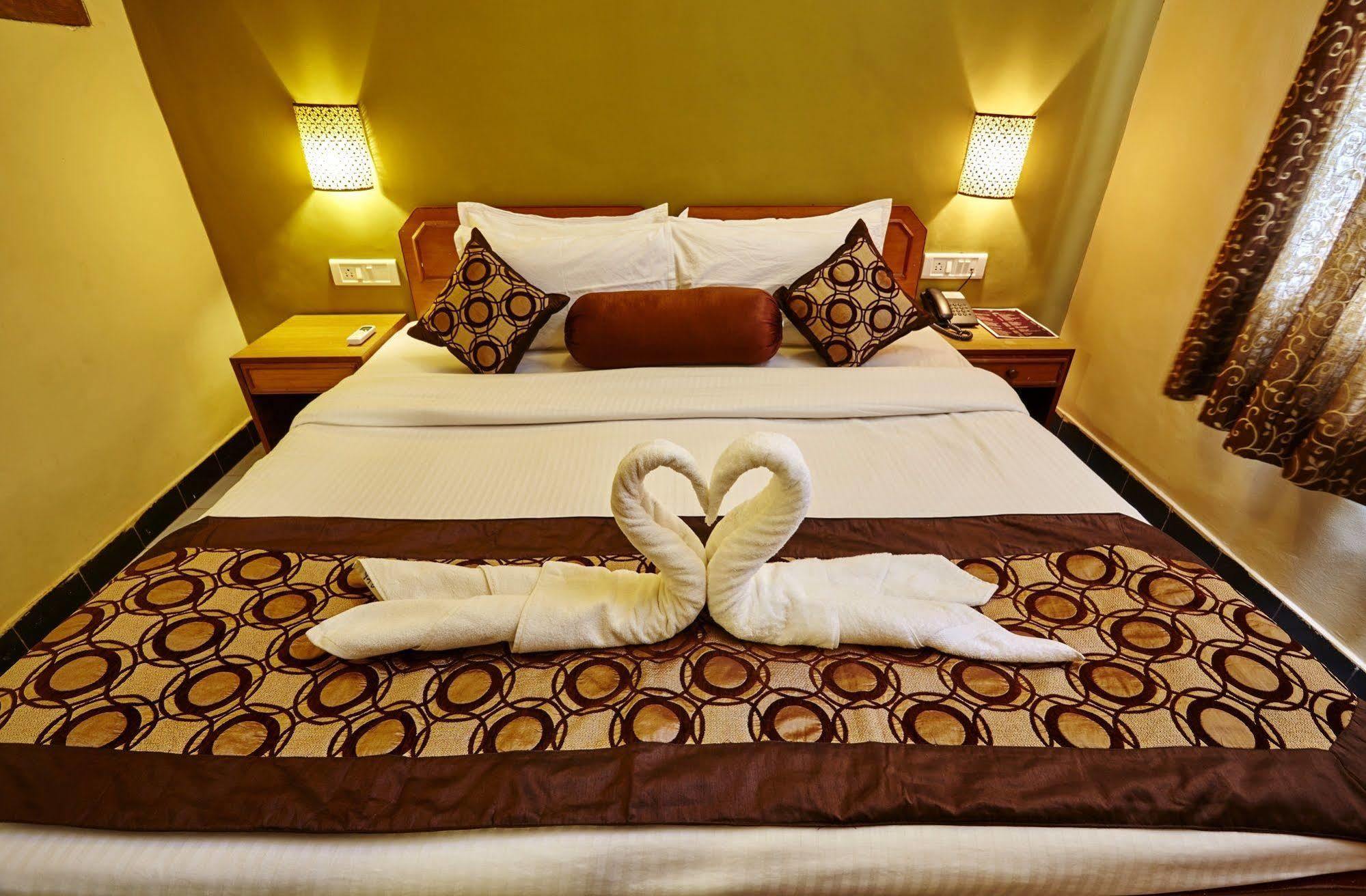 Sunkissed Plaza Hotel Calangute Buitenkant foto